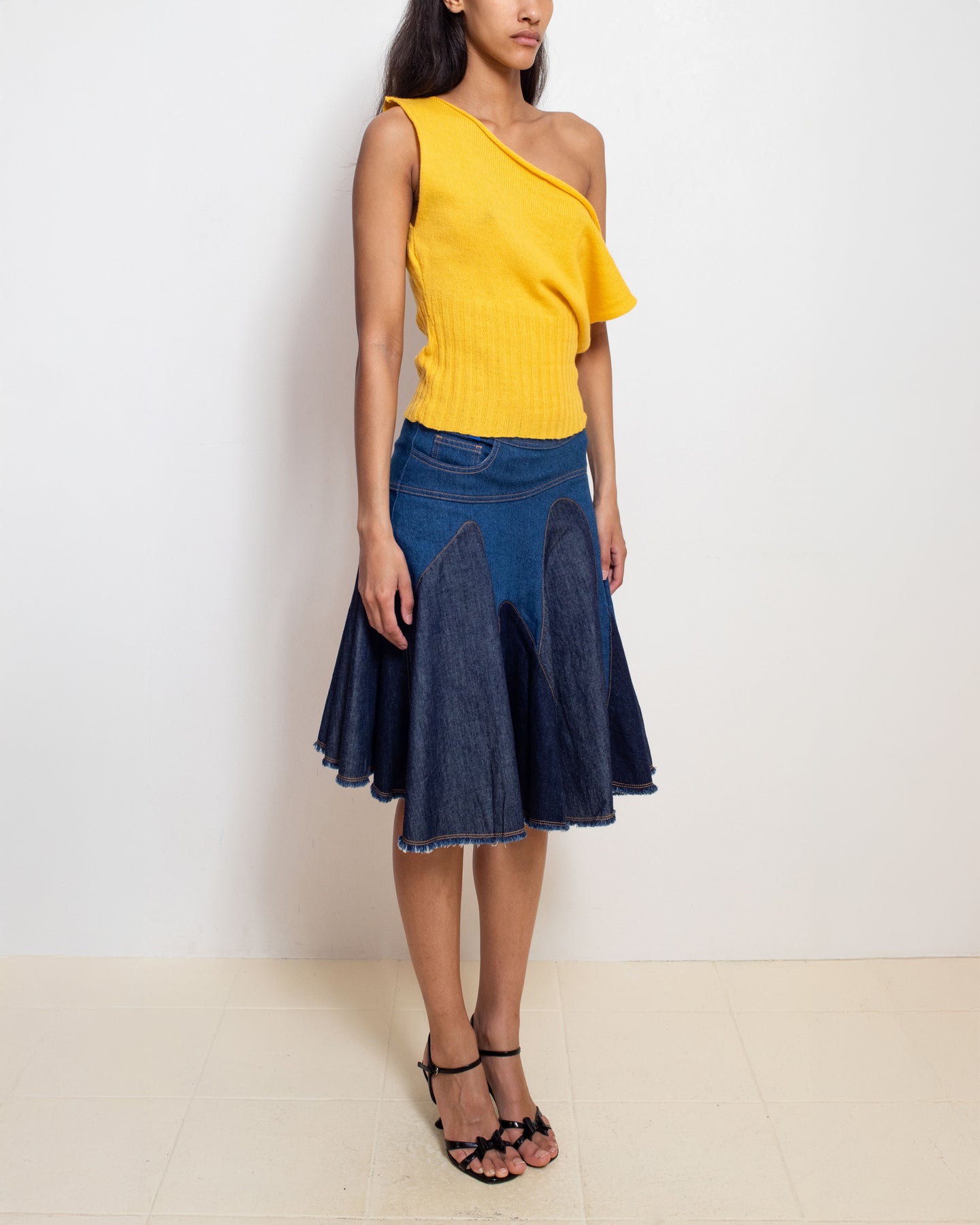 Knitted Ribwaist Tank in Yellow